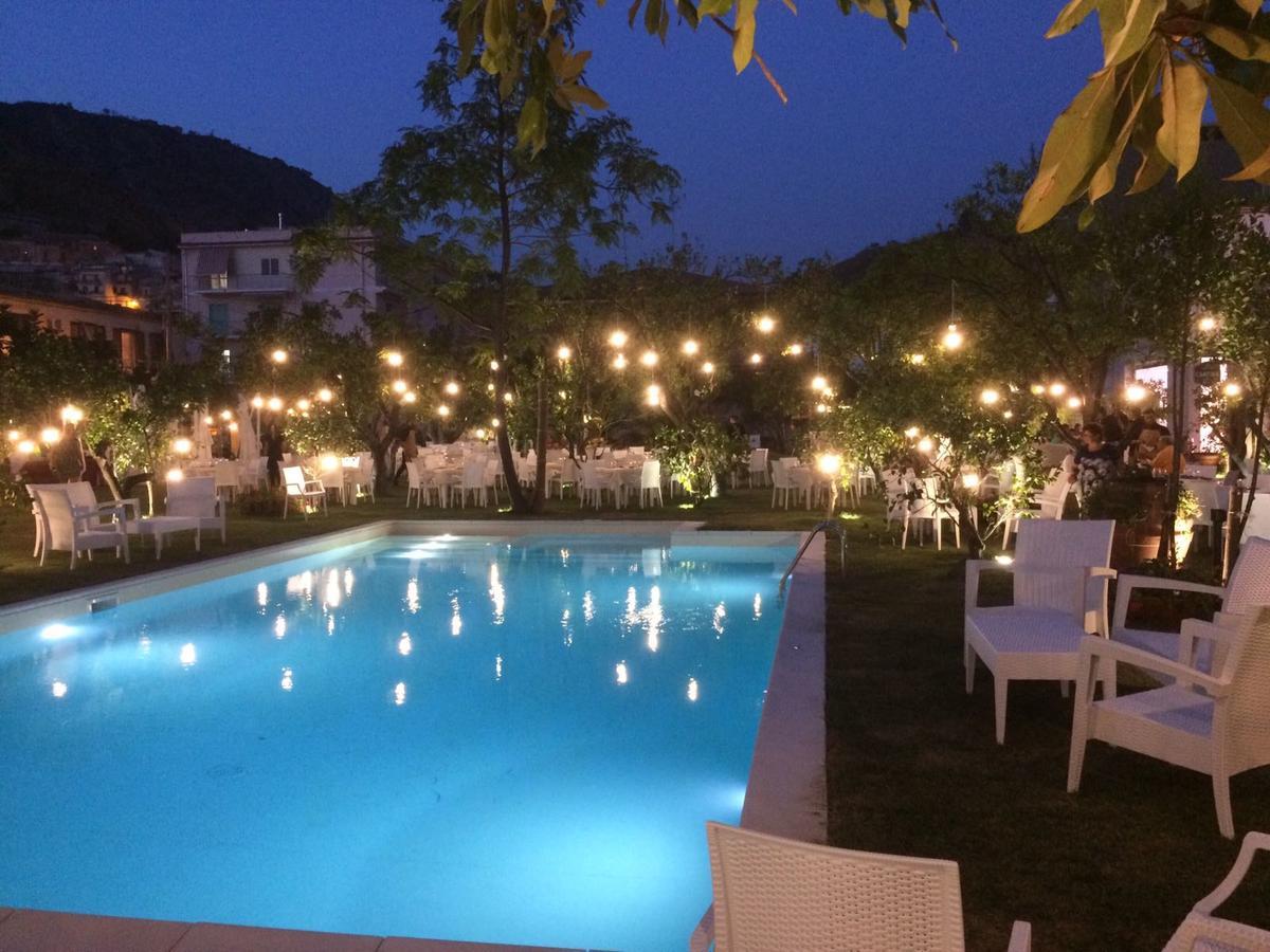 Villa Esmeralda Amantea Buitenkant foto