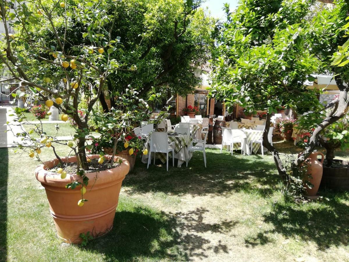Villa Esmeralda Amantea Buitenkant foto